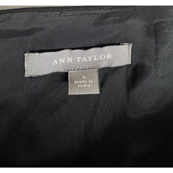 Ann Taylor Women's Black Skirt With Peplum Detail Size 4 - Picture 4 of 5